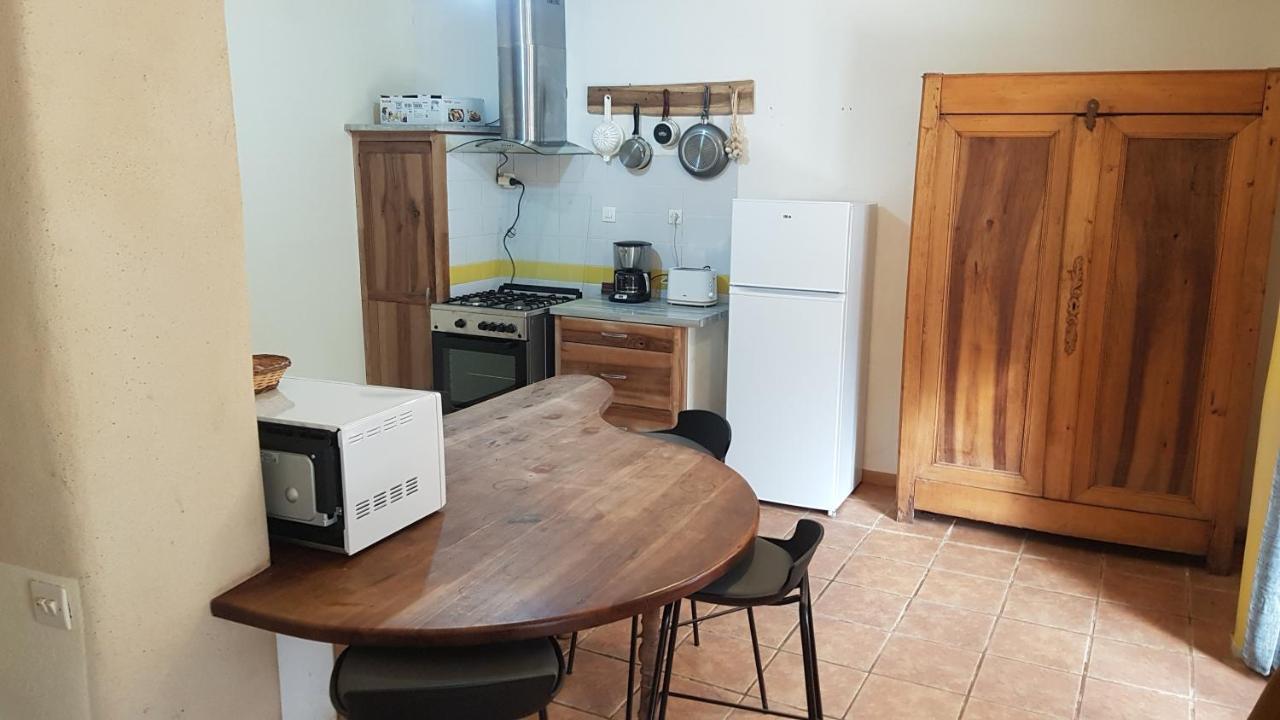 Maison Isolee Dans Les Vignes Et Les Bois Valady Exterior foto